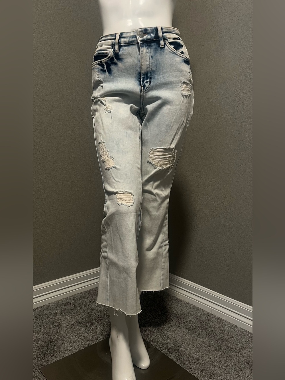 Flying Monkey Women’s Light  Acid Wash High -Rise Distressed Flare Jeans Size 28